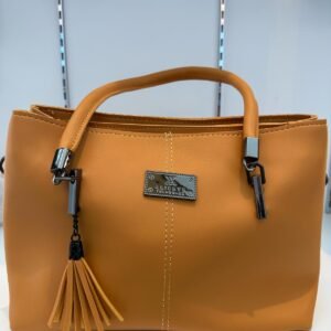 women handbag in Yellow شنط نساء